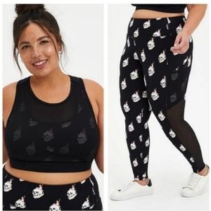 NWT Torrid 1 Set Top/Bottom Skull Flames Mesh Light Compression Workout …